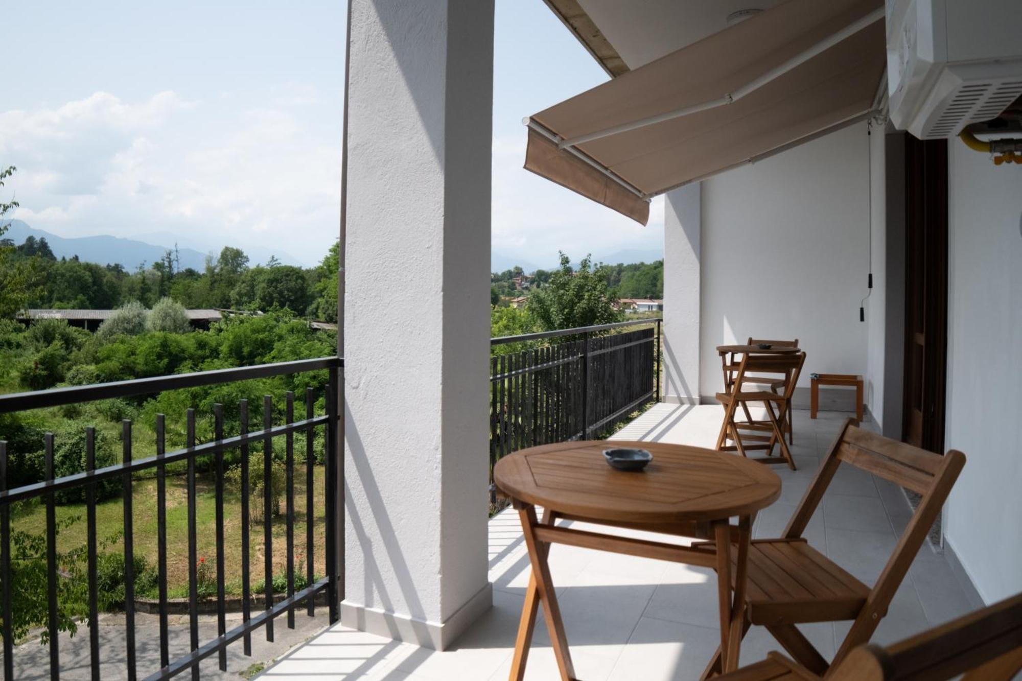 Casa Vacanze Aria Leggiuno Exteriér fotografie
