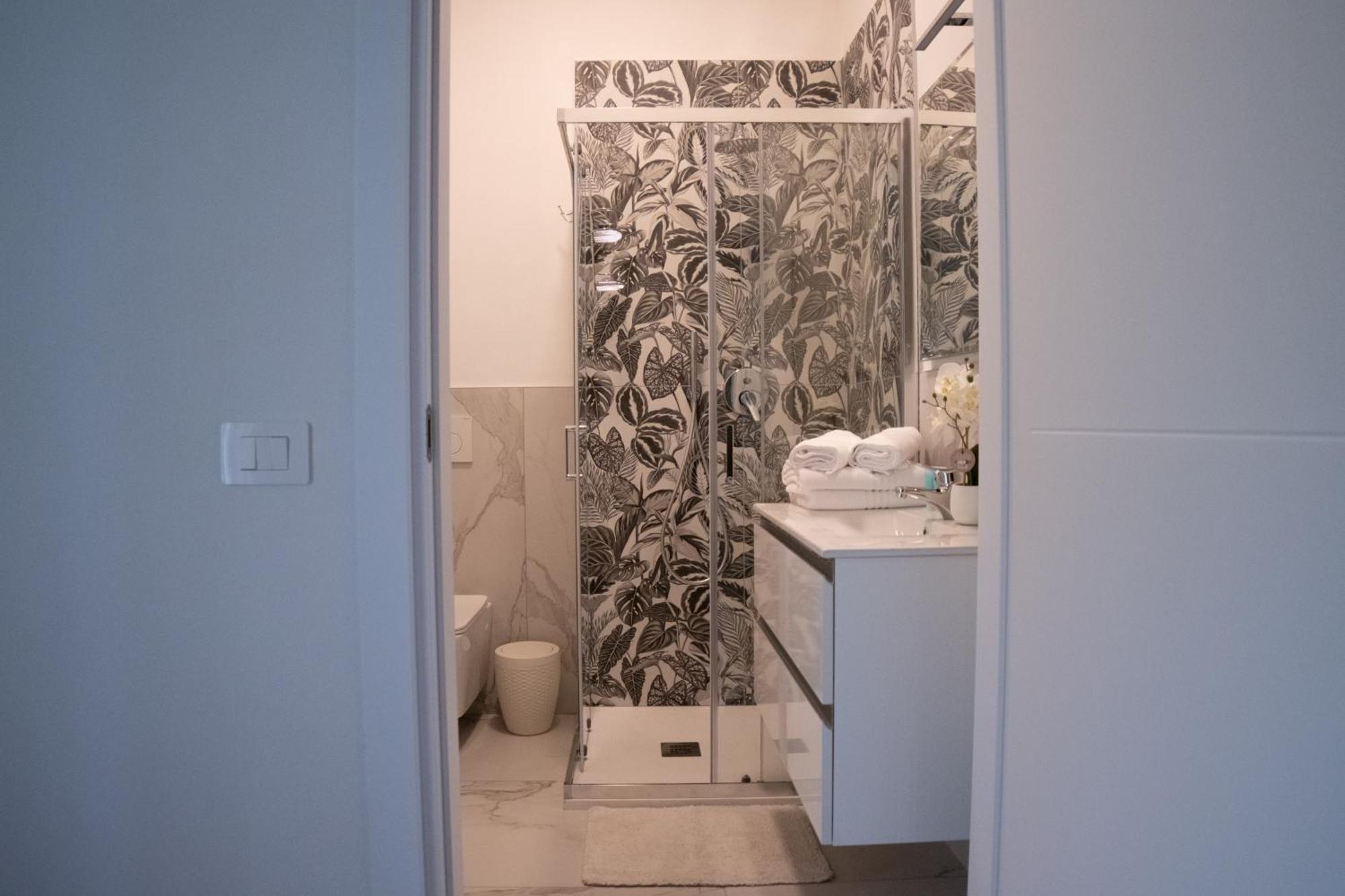 Casa Vacanze Aria Leggiuno Exteriér fotografie
