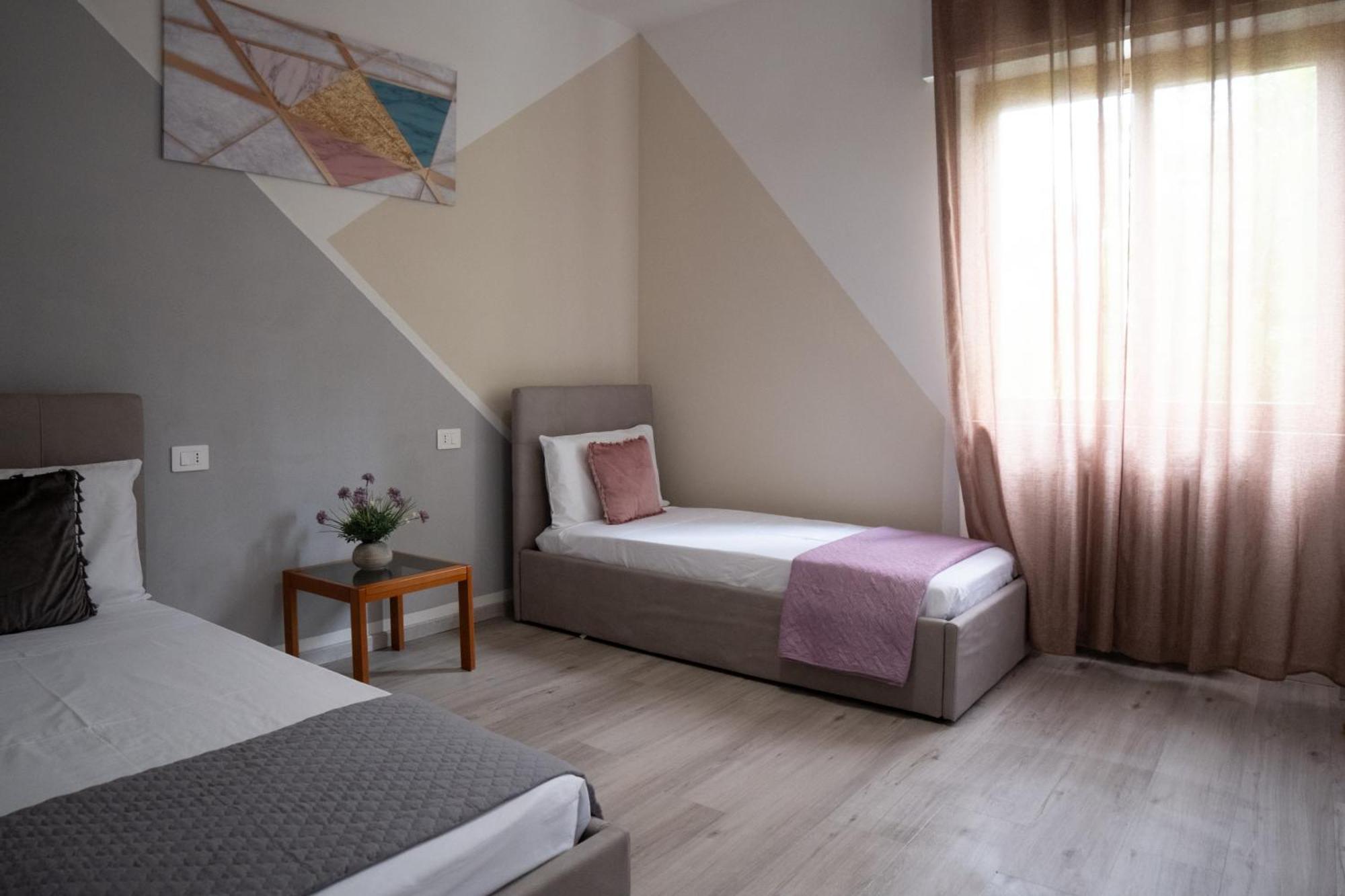 Casa Vacanze Aria Leggiuno Exteriér fotografie