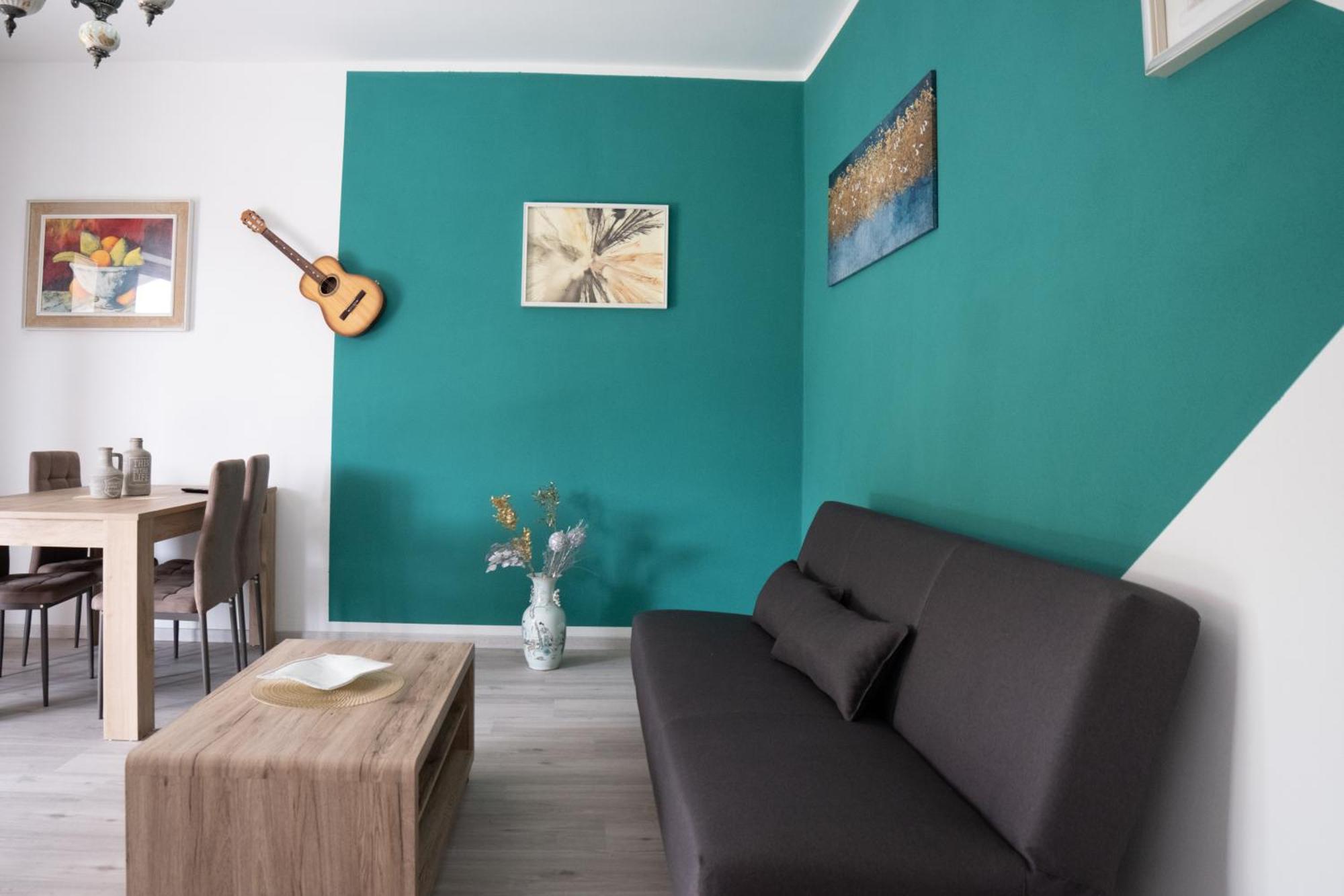 Casa Vacanze Aria Leggiuno Exteriér fotografie
